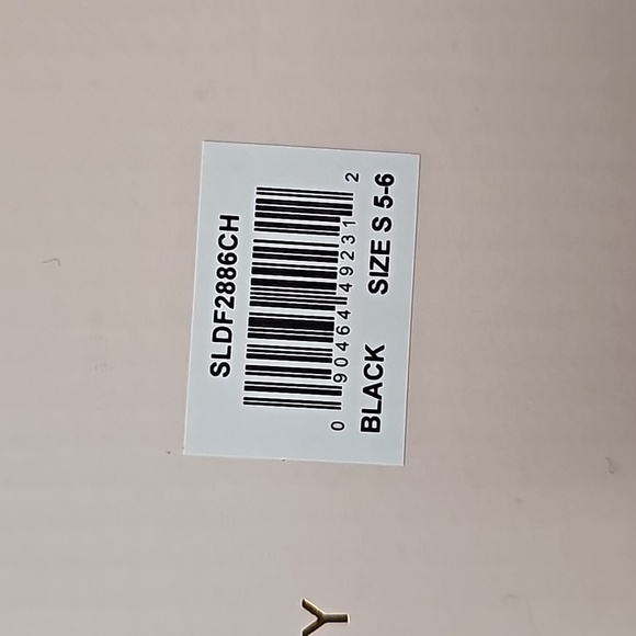 Women's Plush Knit Memory Foam Bootie Slipper | Chinese Laundry | S (5/6) - Picture 11 of 11